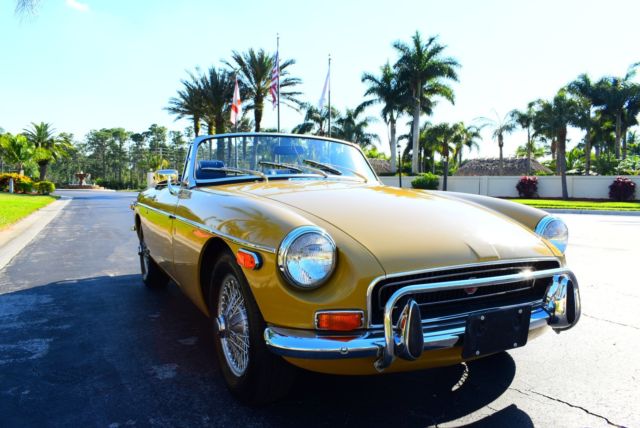 1972 mg convertible 32k miles