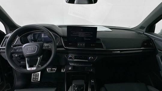 2025 Audi SQ5