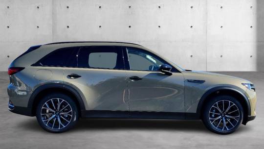 2025 Mazda CX-70