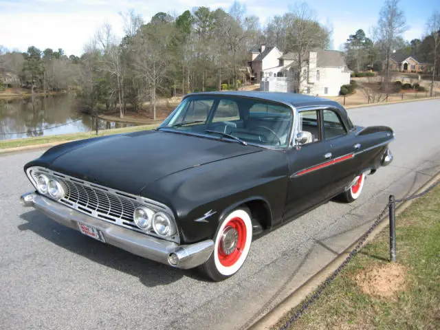 1961 dodge dart phoenix 4-door sedan late-model 318 v8, runs great. no reserve!