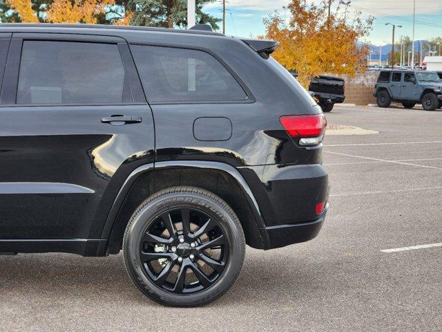 2021 jeep grand cherokee laredo x