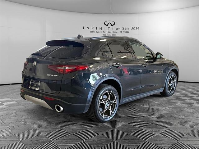 2018 alfa romeo stelvio base