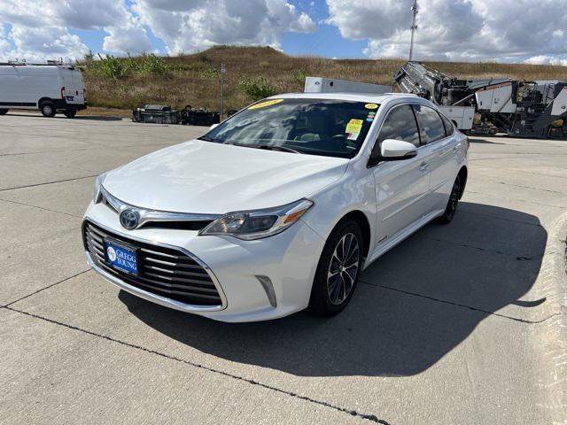 2018 toyota avalon hybrid xle premium