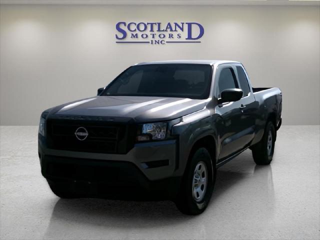 2022 nissan frontier s