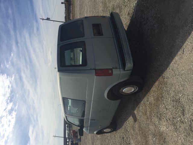 1989 gmc safari slx van 3-door 4.3l one owner 49,000 miles no reserve