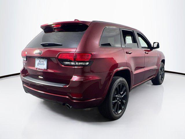 2022 jeep grand cherokee laredo