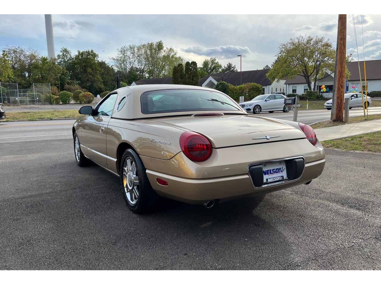 2005 ford thunderbird