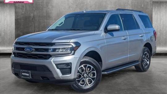 2022 ford expedition xlt