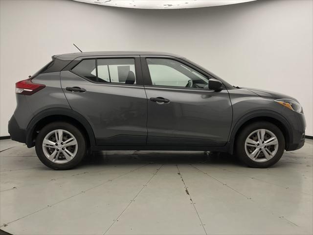2020 nissan kicks s