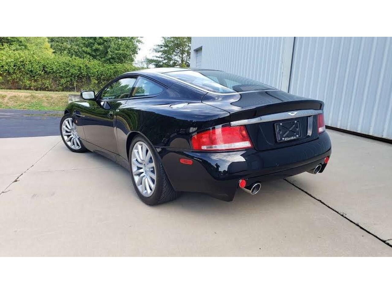 2003 aston martin v12