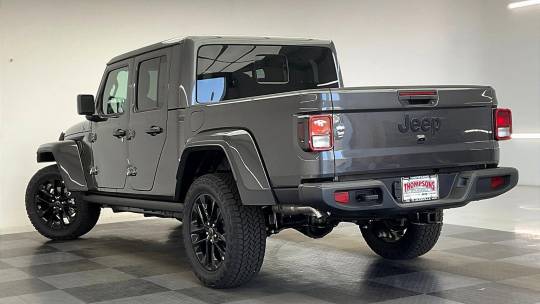 2024 Jeep Gladiator