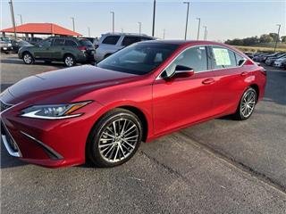 2022 Lexus ES 250