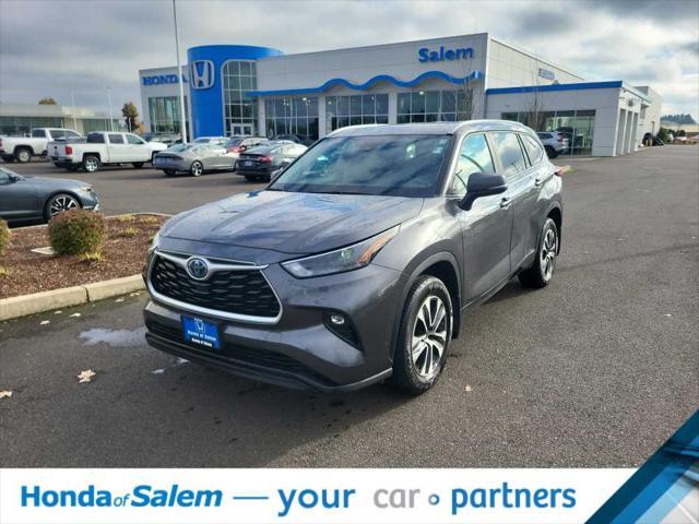 2023 toyota highlander hybrid xle