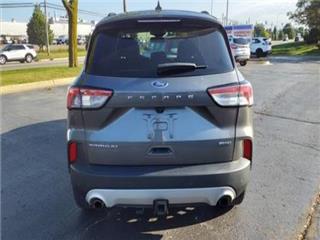 2021 Ford Escape titanium