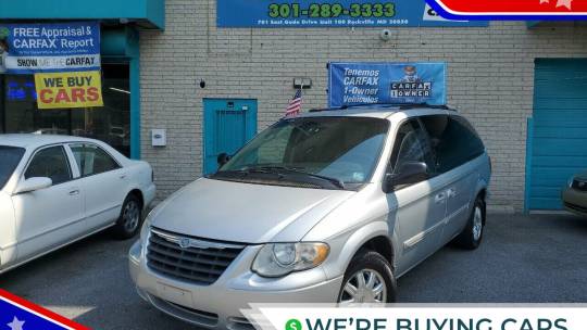 2005 Chrysler Town & Country