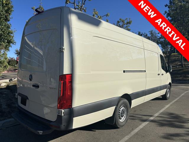 2022 mercedes-benz sprinter 2500 high roof