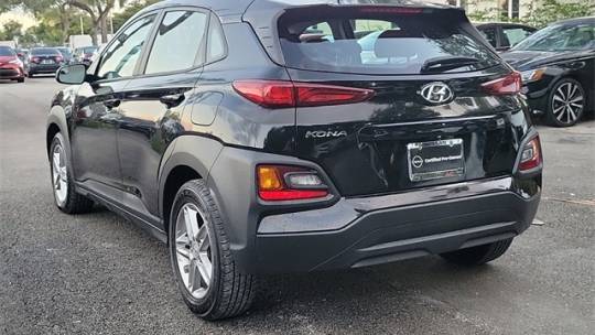 2021 hyundai kona se
