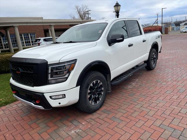 2021 nissan titan pro-4x