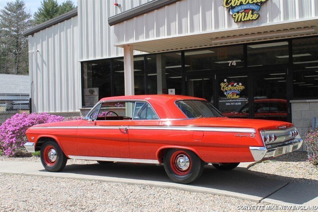 1962 chevrolet impala 4 speed red/red