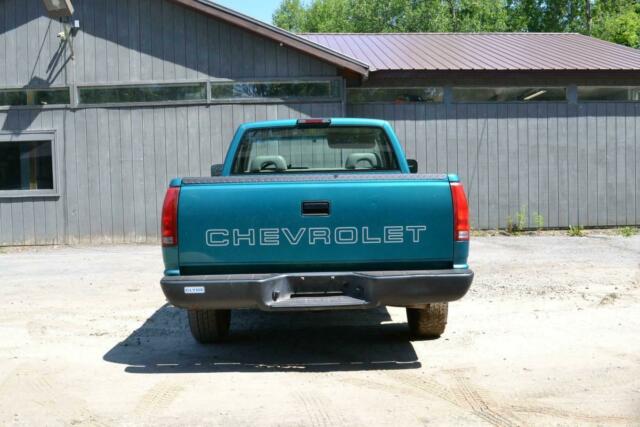 1994 chevrolet c/k cheyenne 1500 repairable salvage truck rebuildable damaged