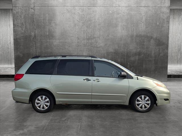 2006 toyota sienna ce