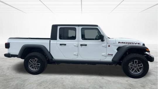 2024 Jeep Gladiator