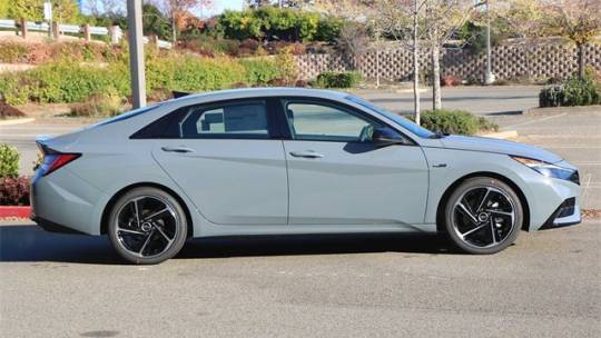 2022 Hyundai Elantra