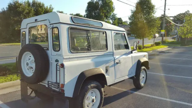 landrover defender 90 200 tdi lhd ac, power windows, winch!