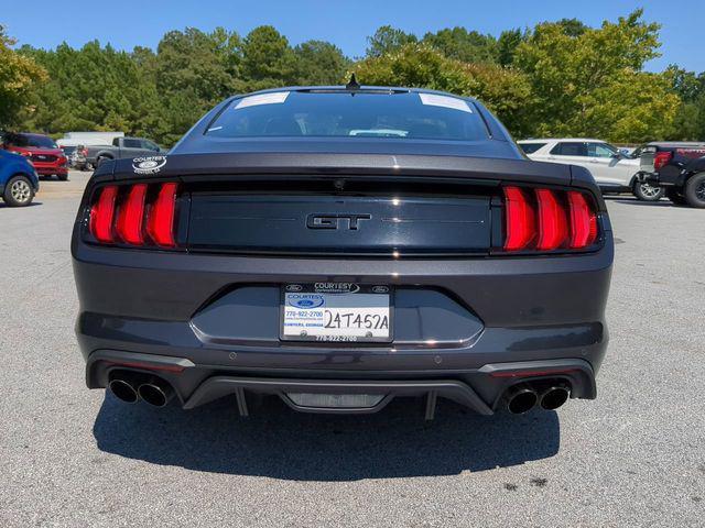 2022 ford mustang gt premium
