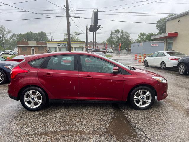 2014 ford focus se