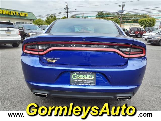 2021 dodge charger sxt