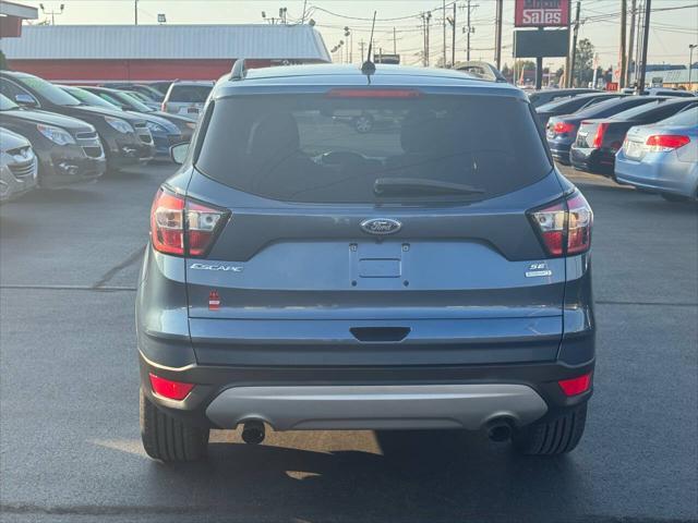 2018 ford escape se