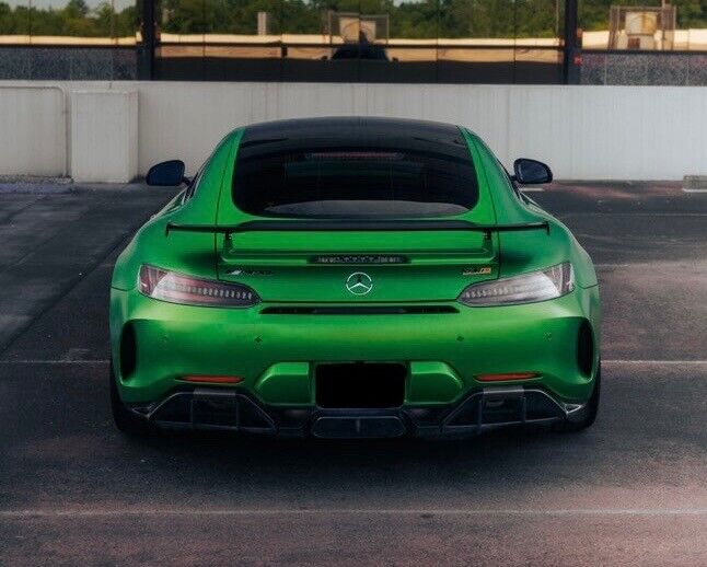 2020 mercedes-benz amg gt r