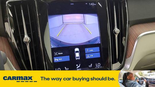2022 Volvo