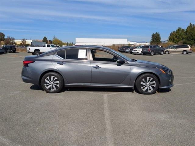 2022 nissan altima s fwd
