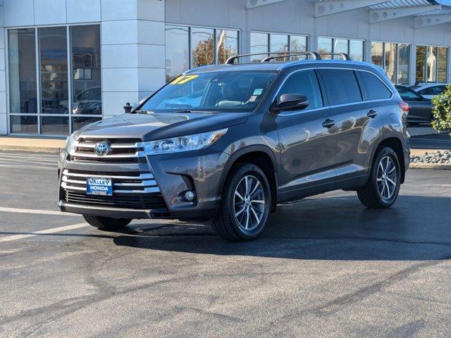 2017 toyota highlander xle