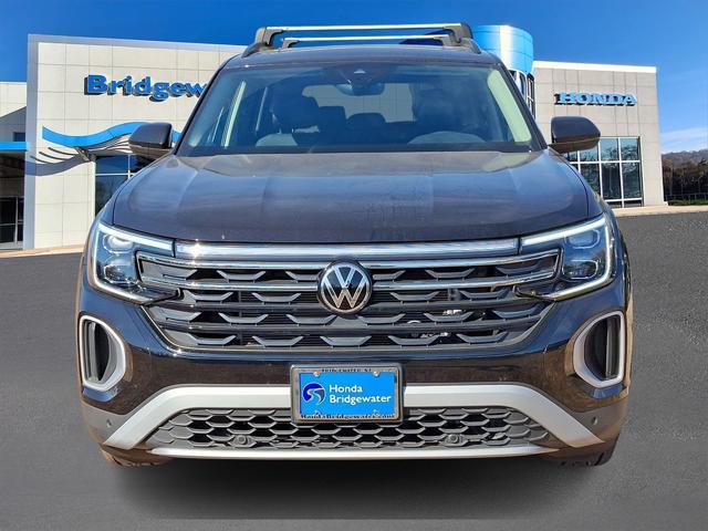 2024 volkswagen atlas 2.0t se w/technology 4motion
