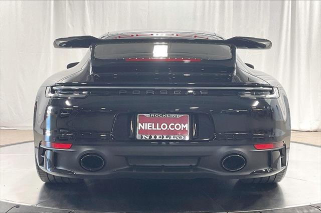 2024 porsche 911 carrera s