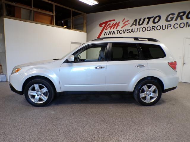 2010 subaru forester 2.5 x limited