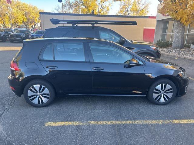 2017 volkswagen e-golf se
