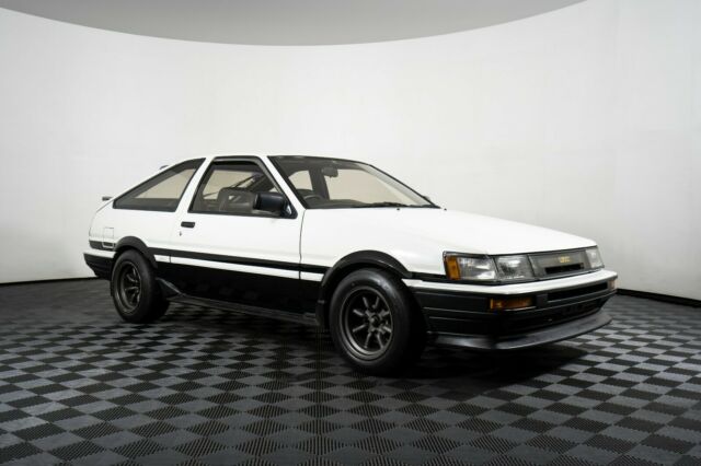 1986 toyota corolla levin ae86