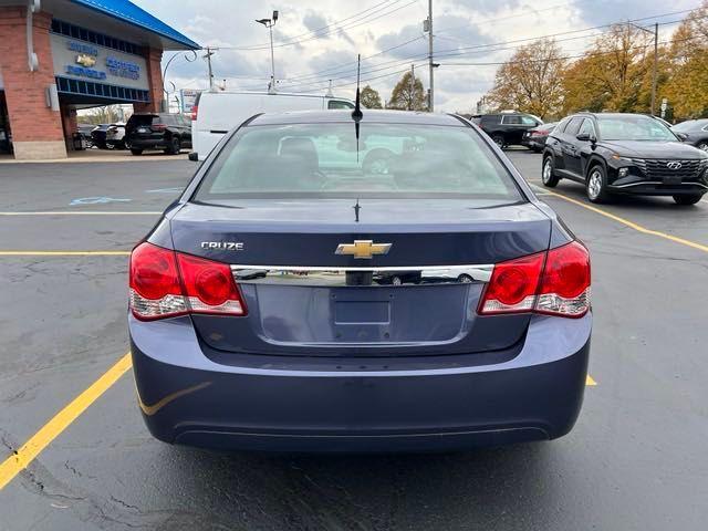 2013 chevrolet cruze ls