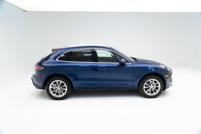 2024 porsche macan base