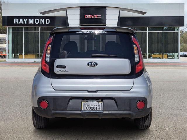 2018 kia soul base