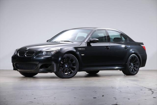 2008 bmw m5 base