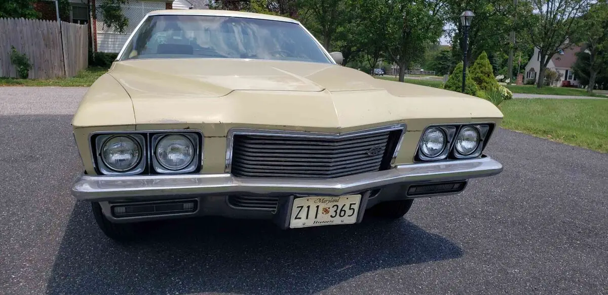 1971 buick riviera coupe yellow base