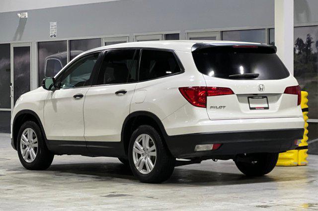 2018 honda pilot lx