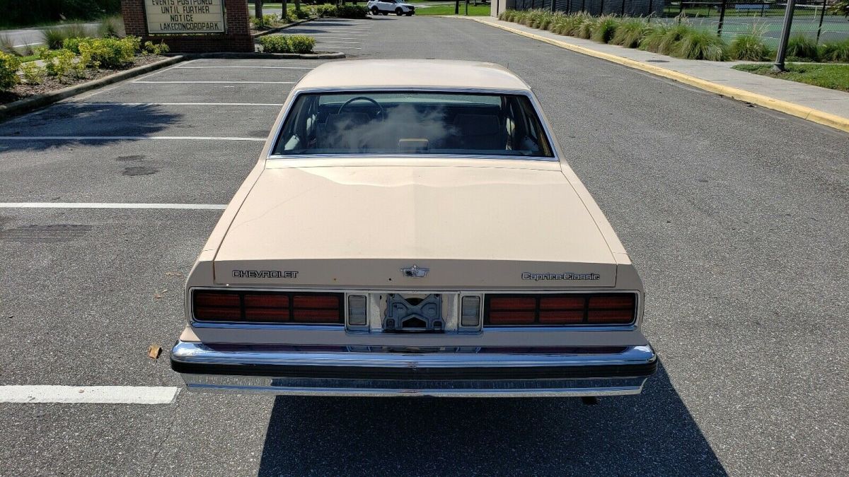 * 1989 chevrolet caprice classic - zero rust, straight body, clean interior!!!