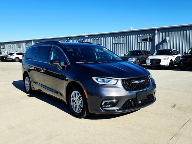 2022 chrysler pacifica touring-l