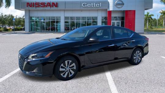 2025 Nissan Altima